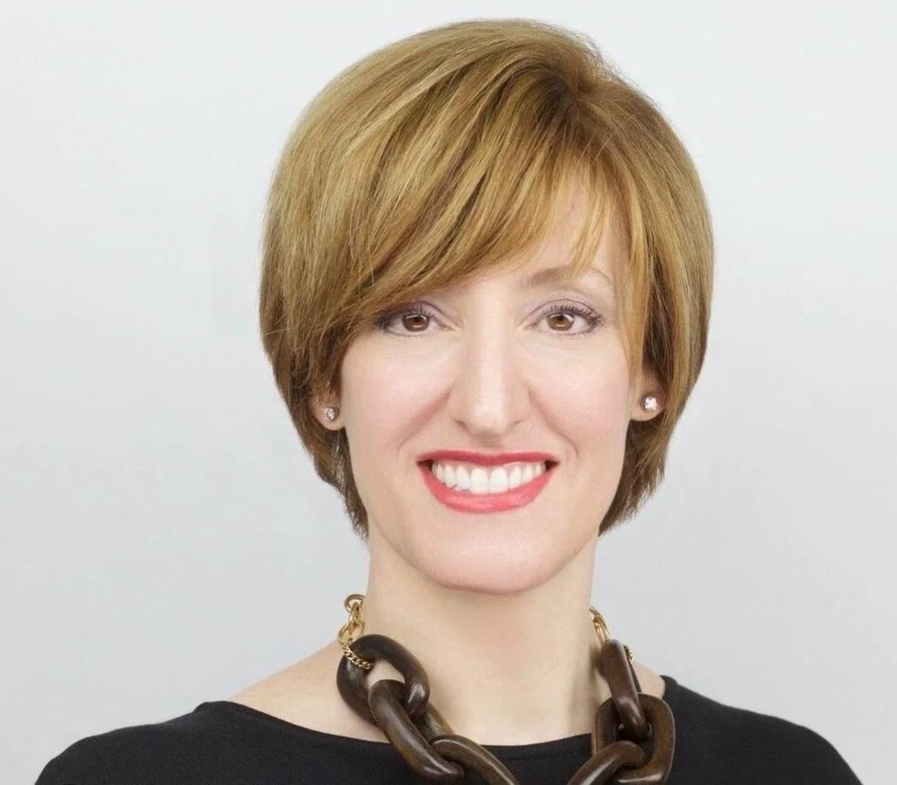 Portrait of Caitlin Long